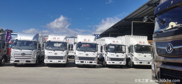 解放轻卡大理春晓总店150马力8挡直降3000