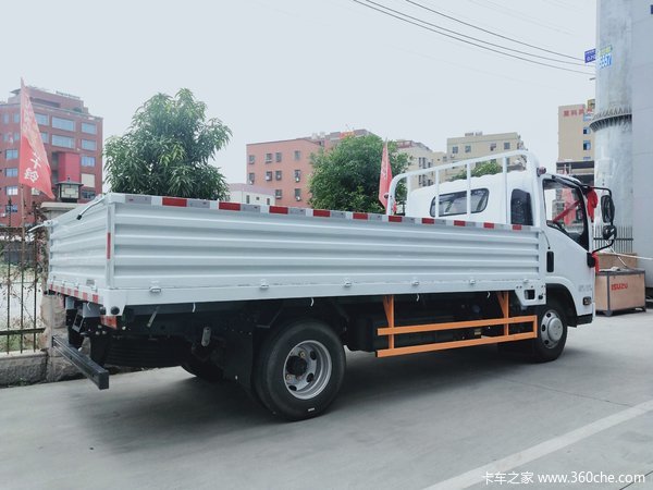 厦门江西五十铃购翼放EC载货车 享高达0.5万优惠