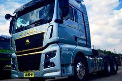 中国重汽汕德卡C9H西宁到店啦，欢迎新老顾客试乘试驾