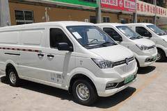 东风御风EM26纯电动中面物流车新能源