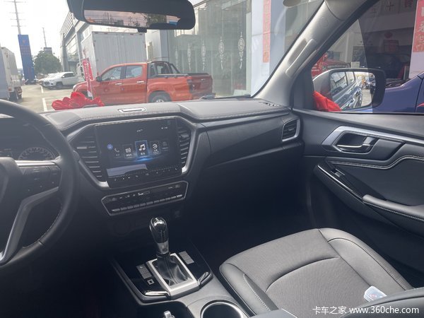 厦门江西五十铃优惠0.3万 厦门市五十铃D-MAX皮卡火热促销中