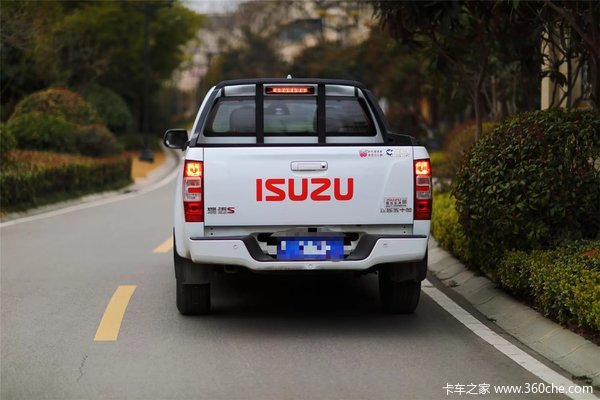 五十铃瑞迈皮卡限时促销中 优惠0.3万