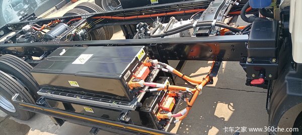 解放新能源到店,欢迎各位新老客户试乘试驾