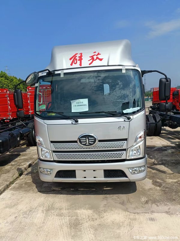 �¹����������ߣ�170�Ķ�������ʿ��8�������䣬6�ּ�ǿ����