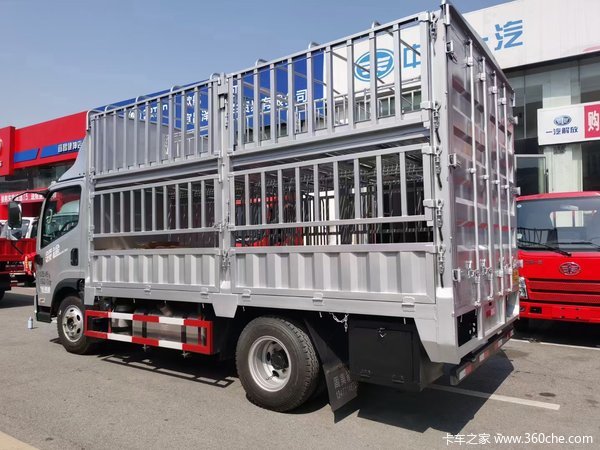 �¹����������ߣ�170�Ķ�������ʿ��8�������䣬6�ּ�ǿ����