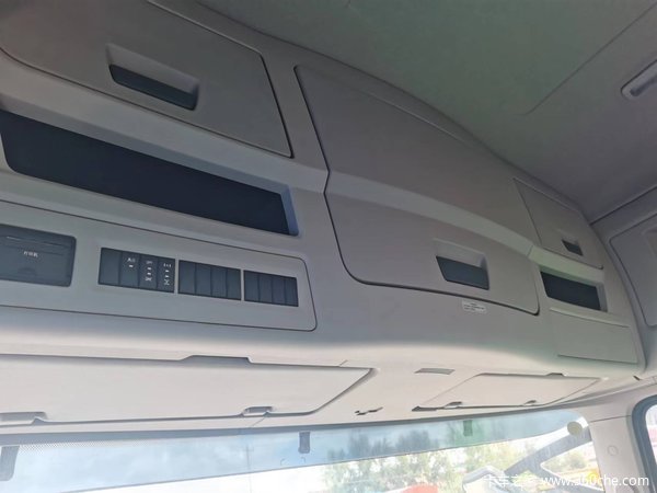 Ŀǰ���ֳ���̨��ɫ�ؼ�10,000�����ߣ��Ͽ�������