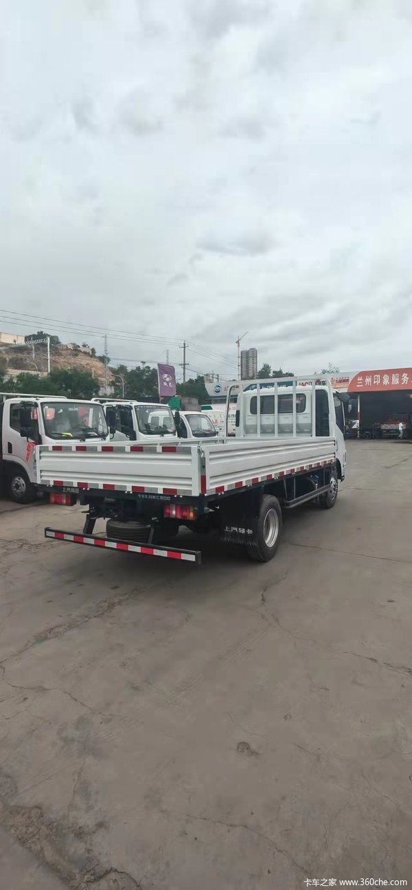 上汽轻卡兰州印象超越C系载货车 享高达0.1万优惠