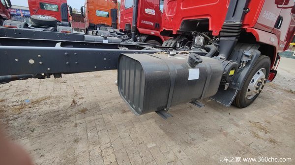 乘龙M3载货车限时促销中 优惠2.5万