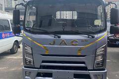 第九代江淮新品--骏铃S6金饭碗到店