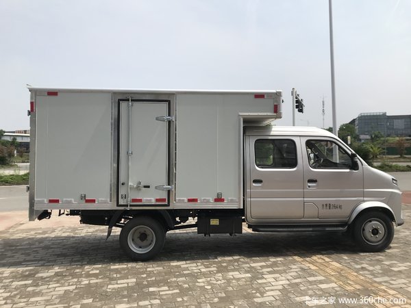 吉利商用车锋锐f3双排厢车拉货载人两不误现直降千元优惠还送装修礼