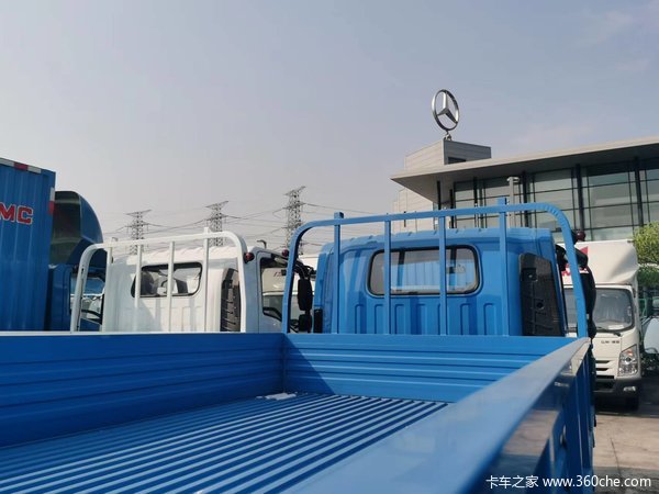 江铃凯运宽体栏板车,最高让利0.5万元