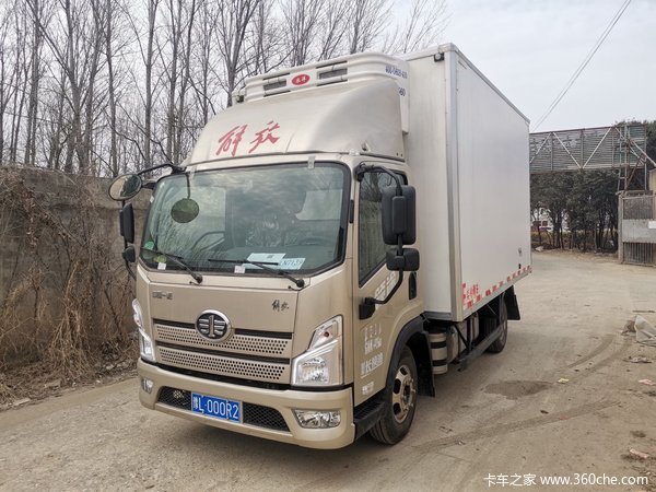 恭喜漯河市吴总喜提解放轻卡冷藏车10台
