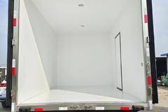 陕汽德龙K5000（2.3米宽） 高端冷藏特价中