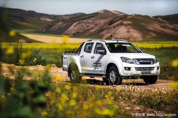 厦门江西五十铃铃拓皮卡限时促销中 优惠0.5万