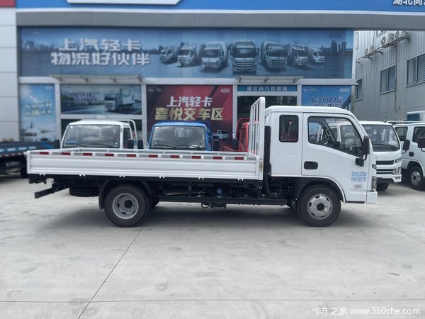 上汽轻卡S100排半3.8货厢 货拉拉平台专用车