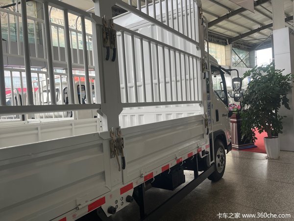解放公狮特价车型，市场巨惠，欲购从速