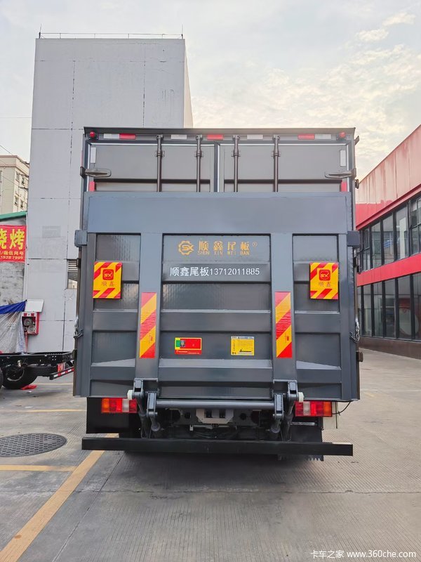 悍将载货车东莞市火热促销中 让利高达1万