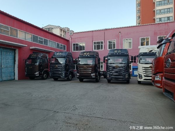 解放J6G载货车哈尔滨市火热促销中 让利高达1万