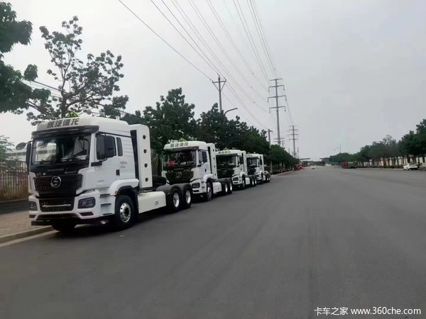 优惠3万 西安市德龙M3000S牵引车火热促销中