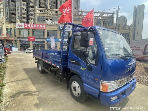 骏铃E5载货车阜阳市火热促销中 让利高达0.2万