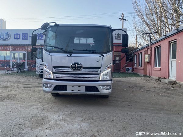 本店为您推荐解放领途康机160马力发动机,4.2栏板