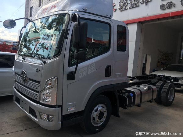 玉溪利安解放J6F新春钜惠全城，豪礼送不断