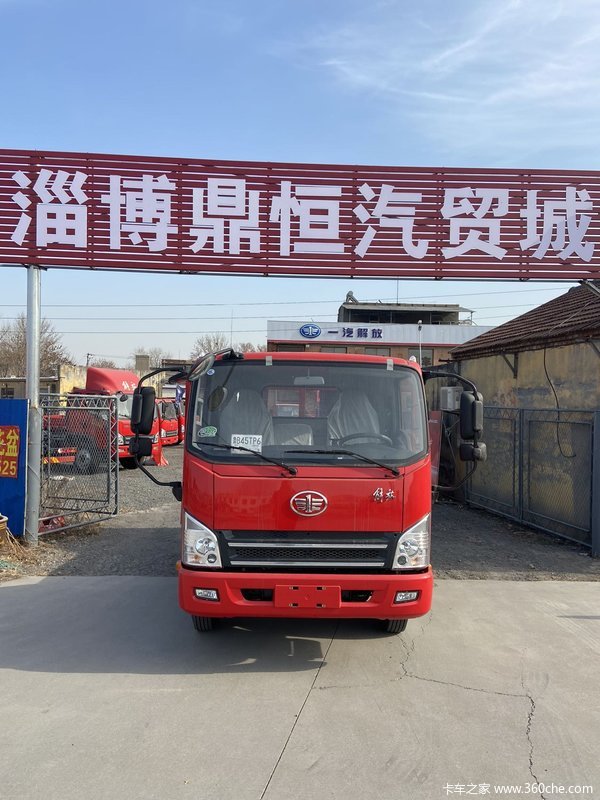 解放蓝牌爬山虎,重载运输不受苦。买解放,到鼎恒,助您成功必能赢。