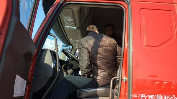 乘龙国六玉柴290马力绿通大房车——钱程似锦 一路发发发