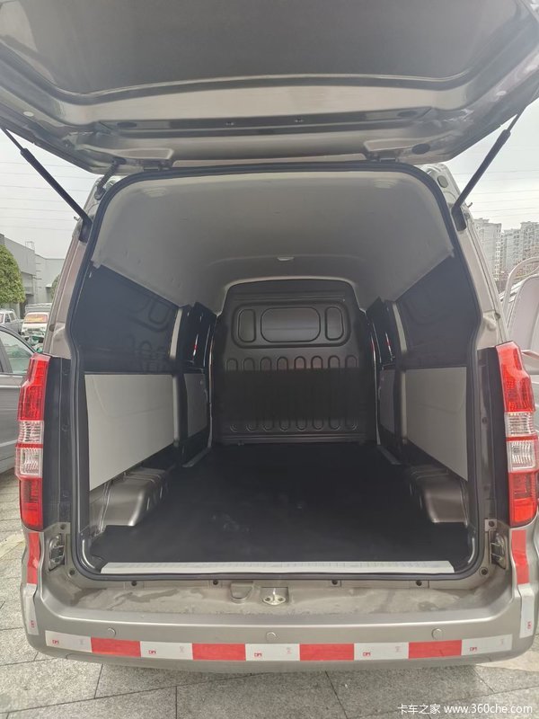 优惠0.6万 娄底市新海狮X30L小VAN(微面)火热促销中