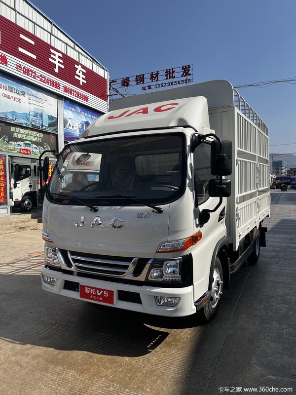 骏铃V5副变数批量到车、欢迎新老客户前来试乘试驾!