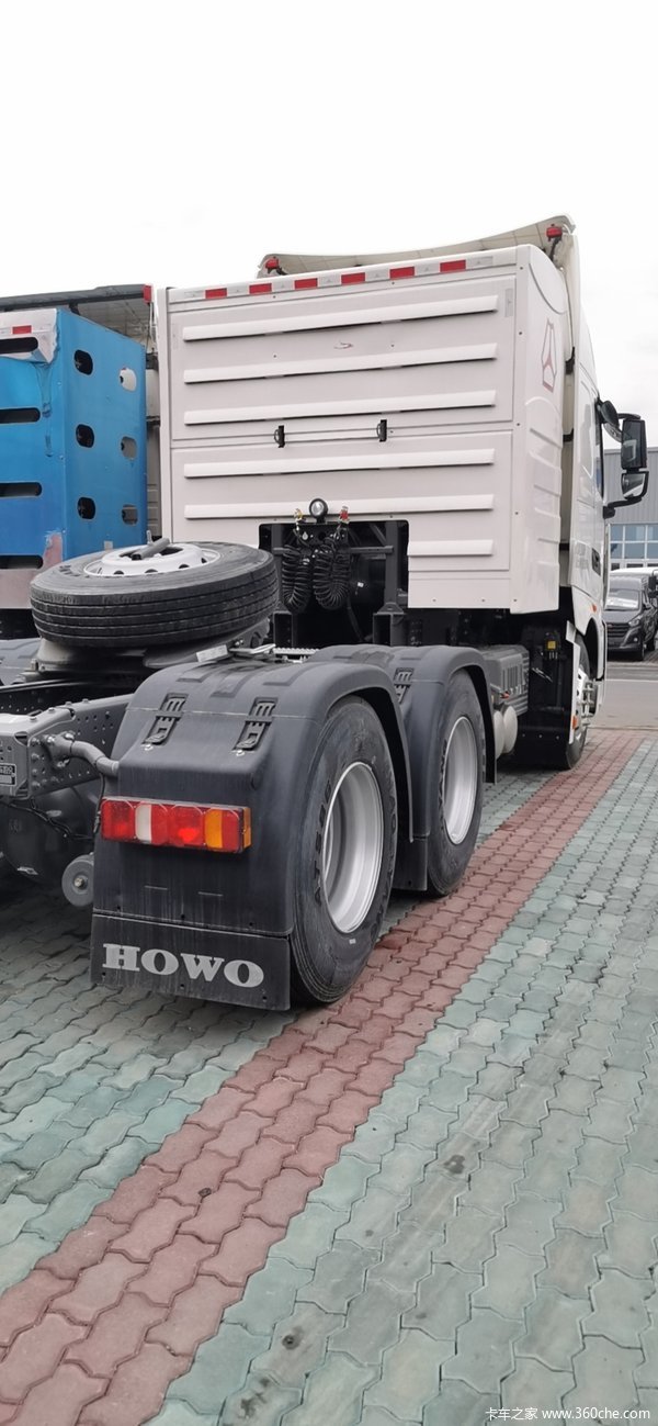 �Ż�2�� ��³ľ����HOWO TH7ǣ�������ȴ�����