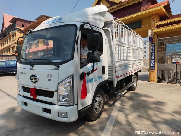 解放公狮载货车临沧市火热促销中 让利高达0.5万