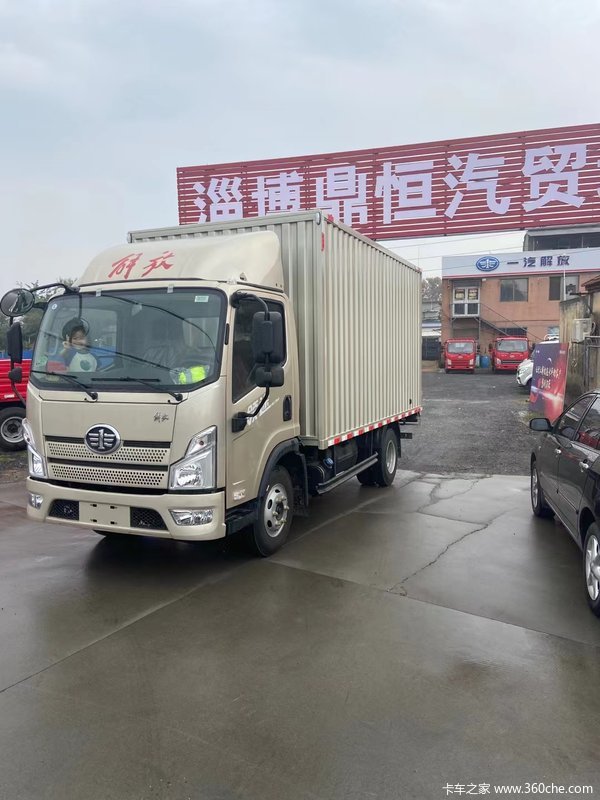 一汽解放高端轻卡领途冷藏车,康明斯160马力发动机,8档变速箱