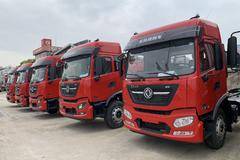 东风康明斯290马力天锦PLUS厢式车交付