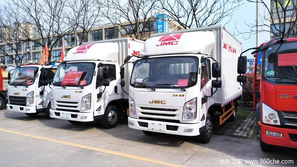 城市配送运输好帮手 无锡圣邦凯威载货车 仅售11.38万