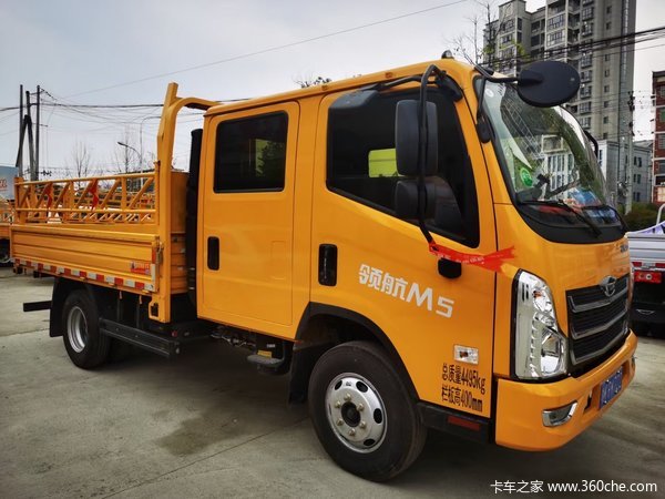 福田领航M5,双排6人座,可靠又舒适