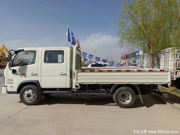 新车到店 阿克苏地区骁运S PLUS载货车仅需10.37万元