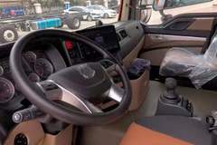 重汽，豪沃，汕德卡，前四后四，现车优惠促销中