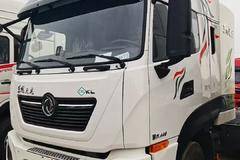 天龙驾驶，东风德纳440桥标配双差速器锁