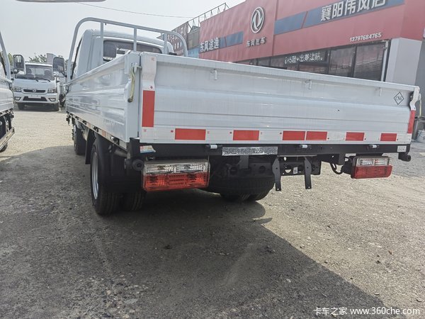 油价上涨不可怕，东风途逸天然气车为你节省燃料成本。