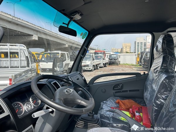 购小霸王W15载货车 享高达0.2万优惠