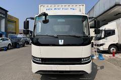 新能源轻卡特价车型限时折扣促销活动中