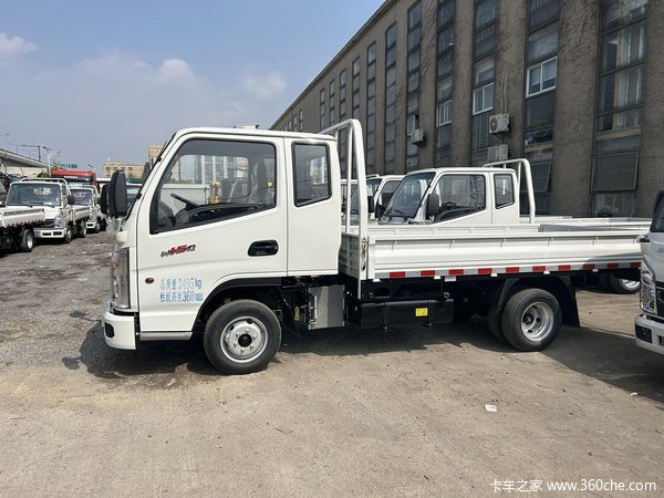 购小霸王W15载货车 享高达0.2万优惠