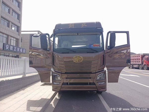 解放JH6 智尊版 内外饰升级 AMT车型 全车倍耐力轮胎
