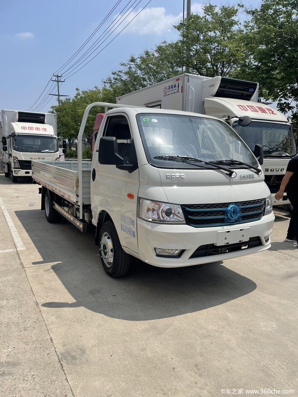 东风小霸王w17城市运载之王多拉快跑