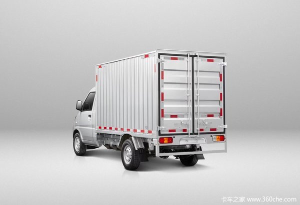 五菱神车~降低使用成本~购置税+车船税全免