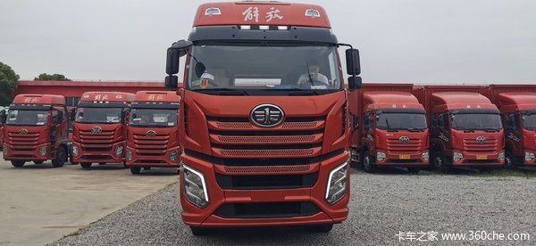 解放后八460马力 新车上路仅首付6万提车