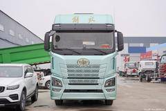 蚌埠蓝跃JH6 智尊版 610马力 6X4自动档牵引车6月钜惠