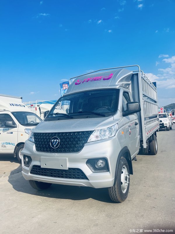 昆明信和义—福田祥菱V3汽油小卡优惠高达2000元