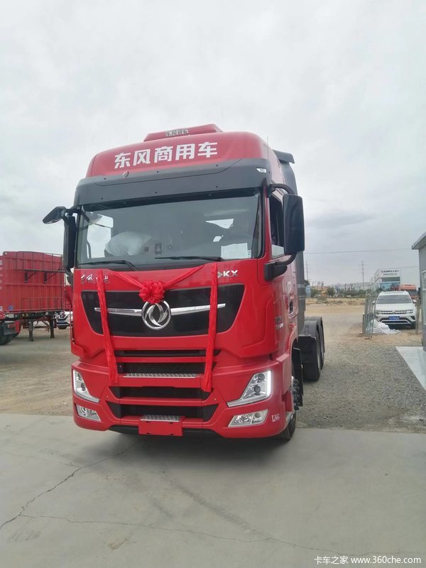 恭喜恭喜老板喜提旗舰王者530马力燃气车 喜提天龙旗舰KX牵引车